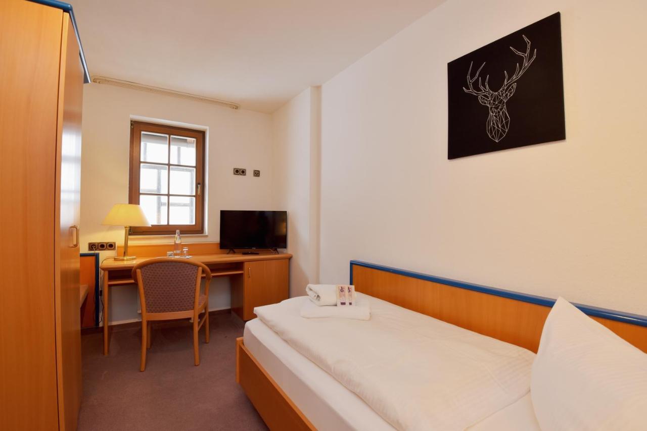 Dillstadt Landhotel Der Distelhof Mit Scheunencafe חדר תמונה